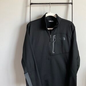The North Face Mens sweatshirt